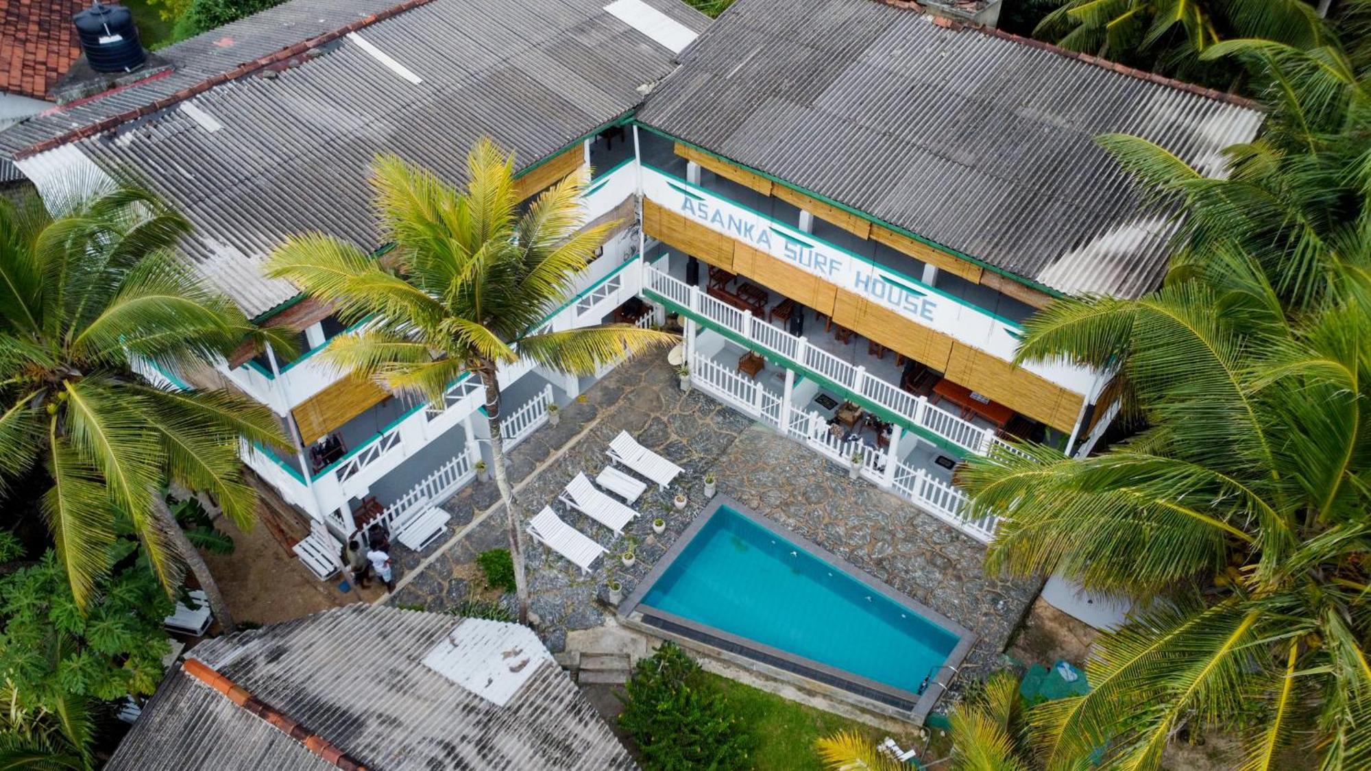 Asanka Surf House & Resturant Bed & Breakfast Midigama East Ngoại thất bức ảnh